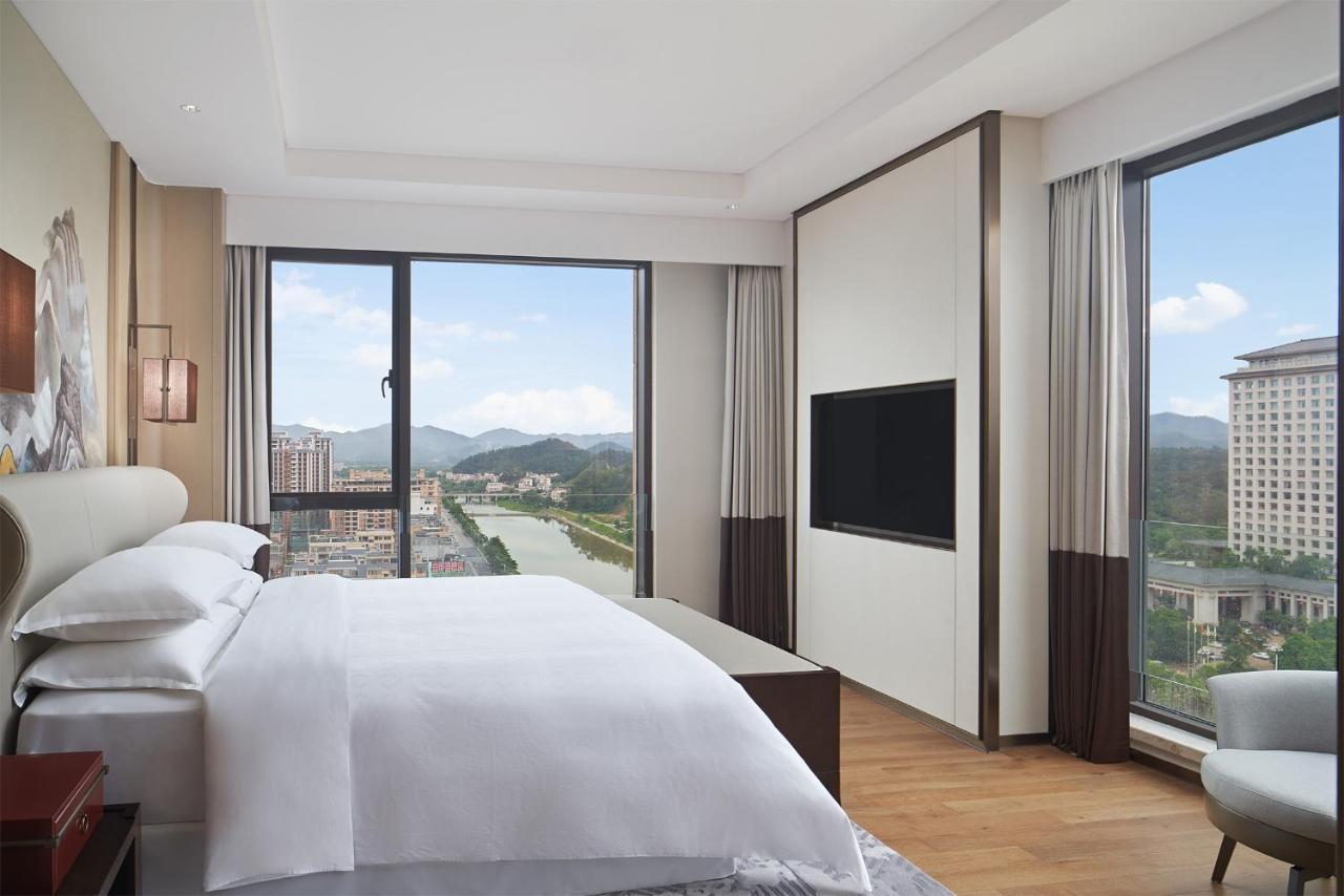 Sheraton Yunfu Xinxing Hotel Екстер'єр фото